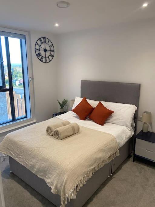 Modern Trafford 1Br Apartment-Free Parking-Cinema Room Mánchester Exterior foto