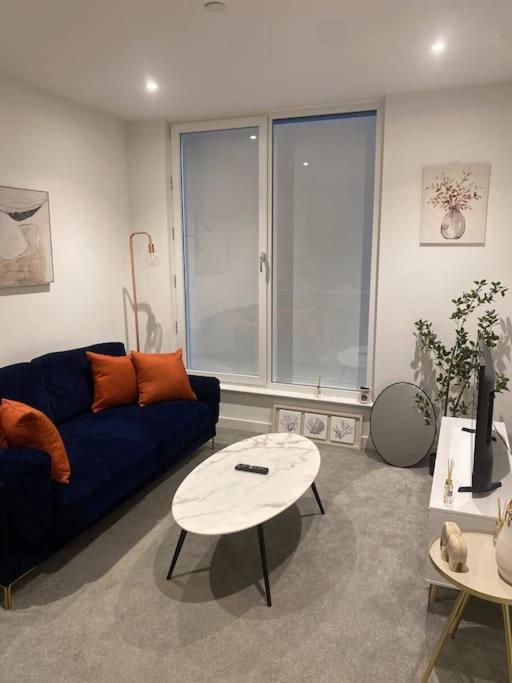 Modern Trafford 1Br Apartment-Free Parking-Cinema Room Mánchester Exterior foto